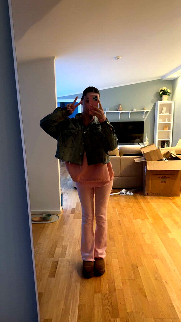 mathilda_bergs image ~ Altpins