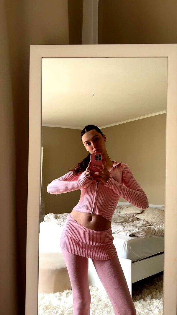 mathilda_bergs image ~ Altpins