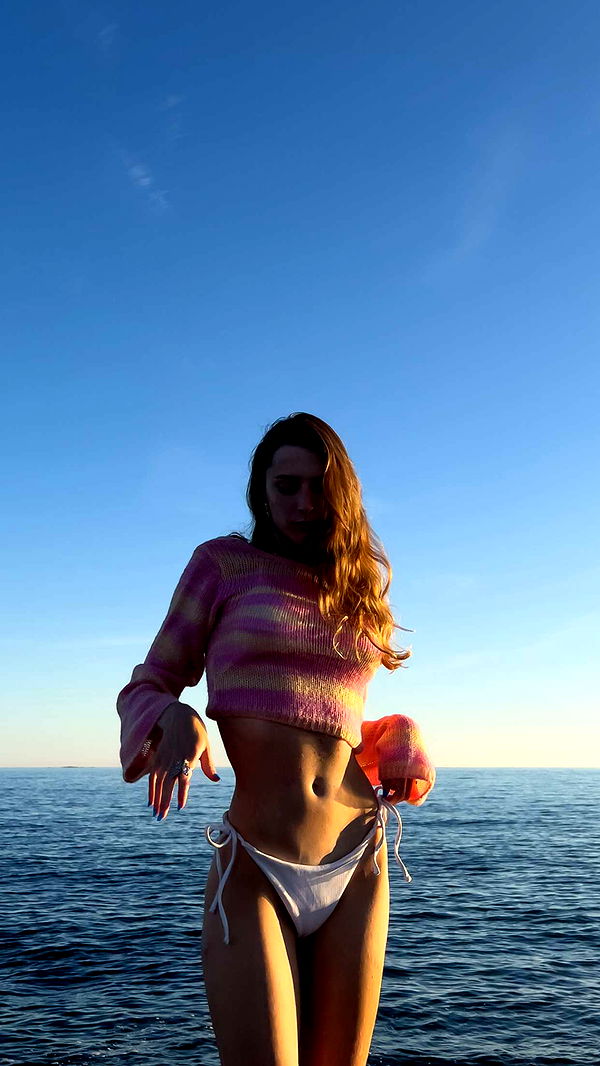 mathilda_bergs image ~ Altpins