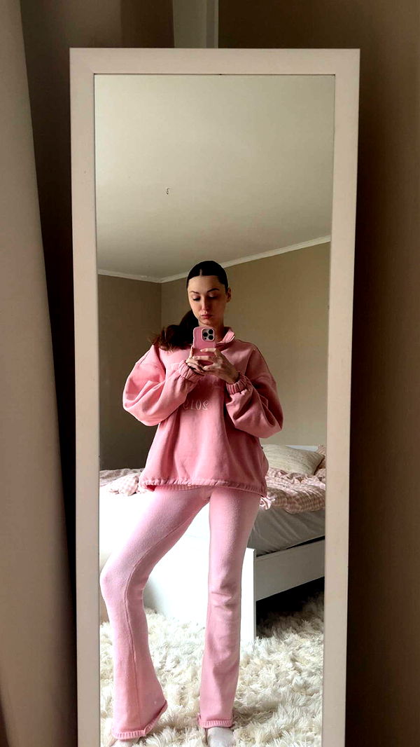 mathilda_bergs image ~ Altpins