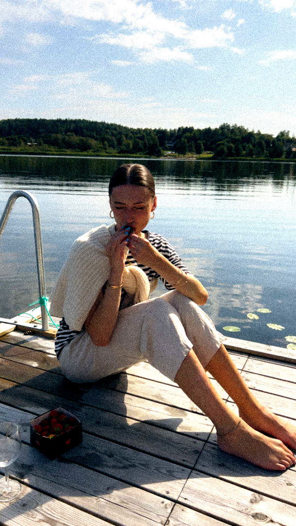 mathilda_bergs image ~ Altpins