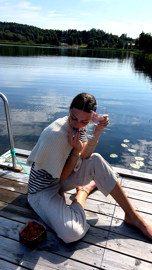 mathilda_bergs image ~ Altpins