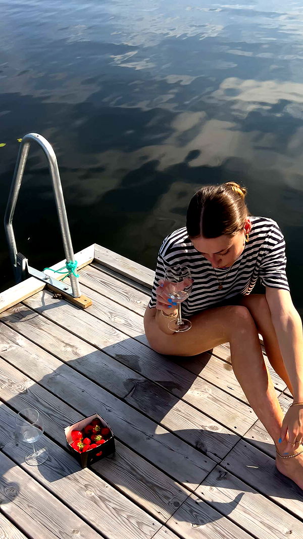 mathilda_bergs image ~ Altpins