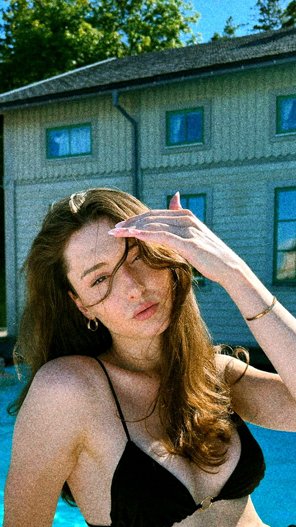 mathilda_bergs image ~ Altpins