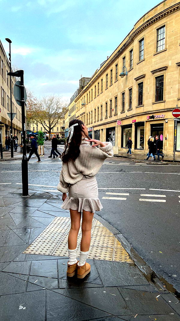 mathilda_bergs image ~ Altpins