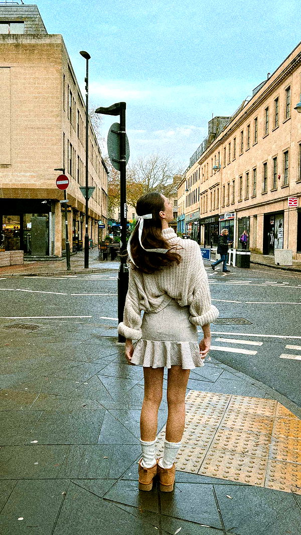 mathilda_bergs image ~ Altpins