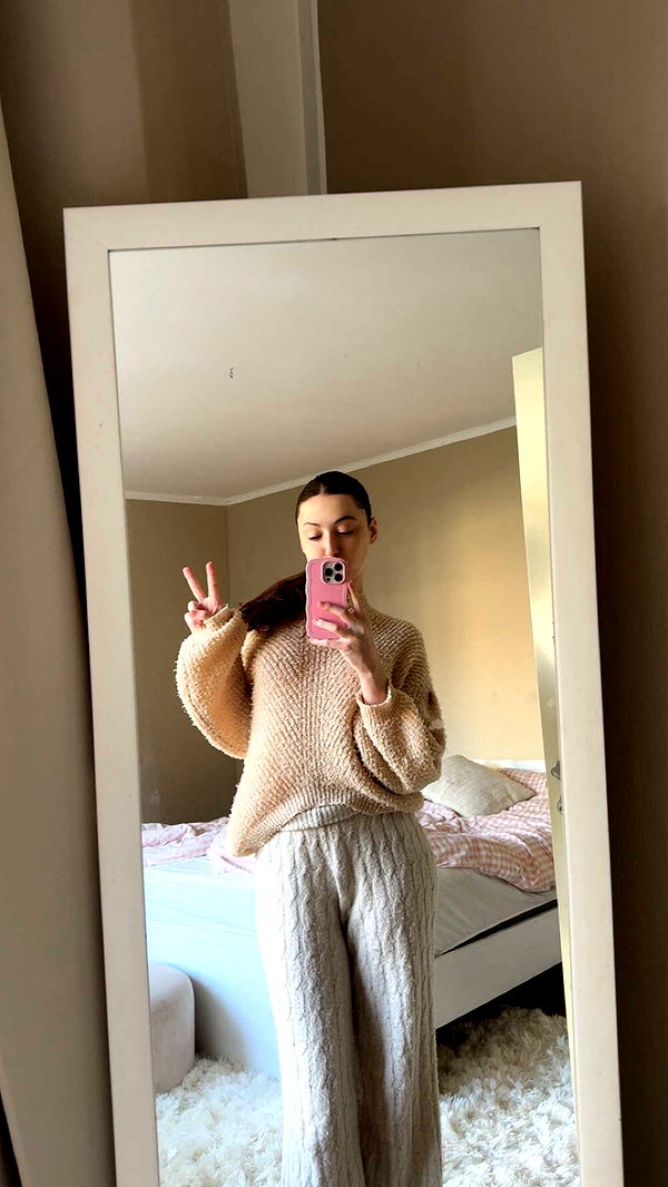 mathilda_bergs image ~ Altpins