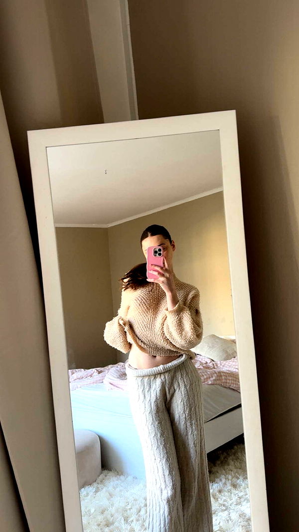 mathilda_bergs image ~ Altpins