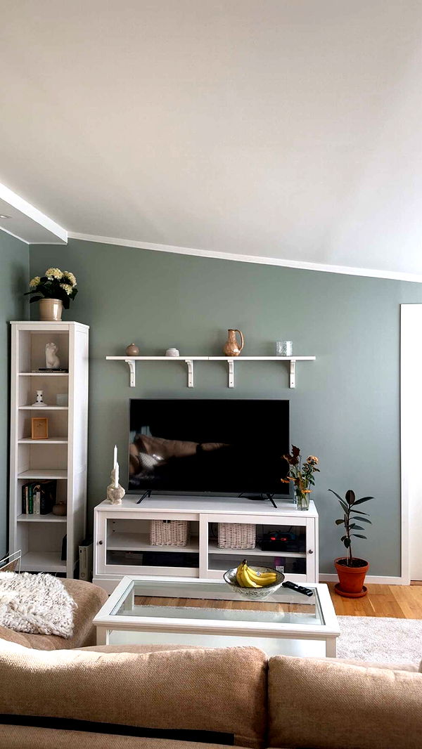 mathilda_bergs image ~ Altpins