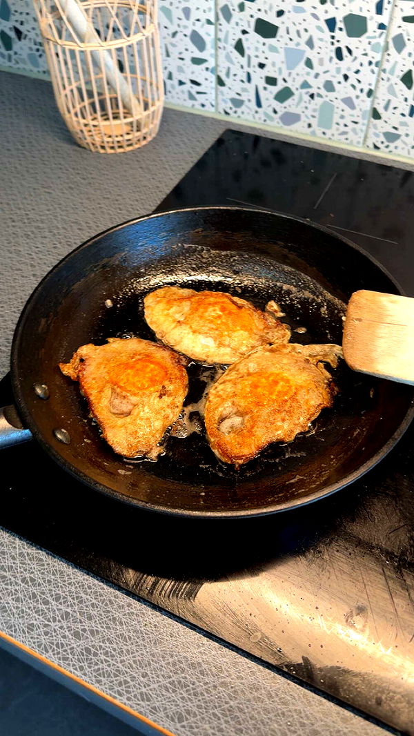 mathilda_bergs image ~ Altpins