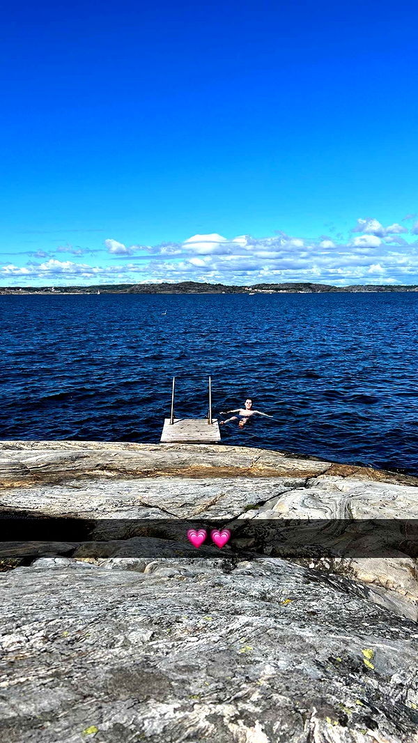 mathilda_bergs image ~ Altpins