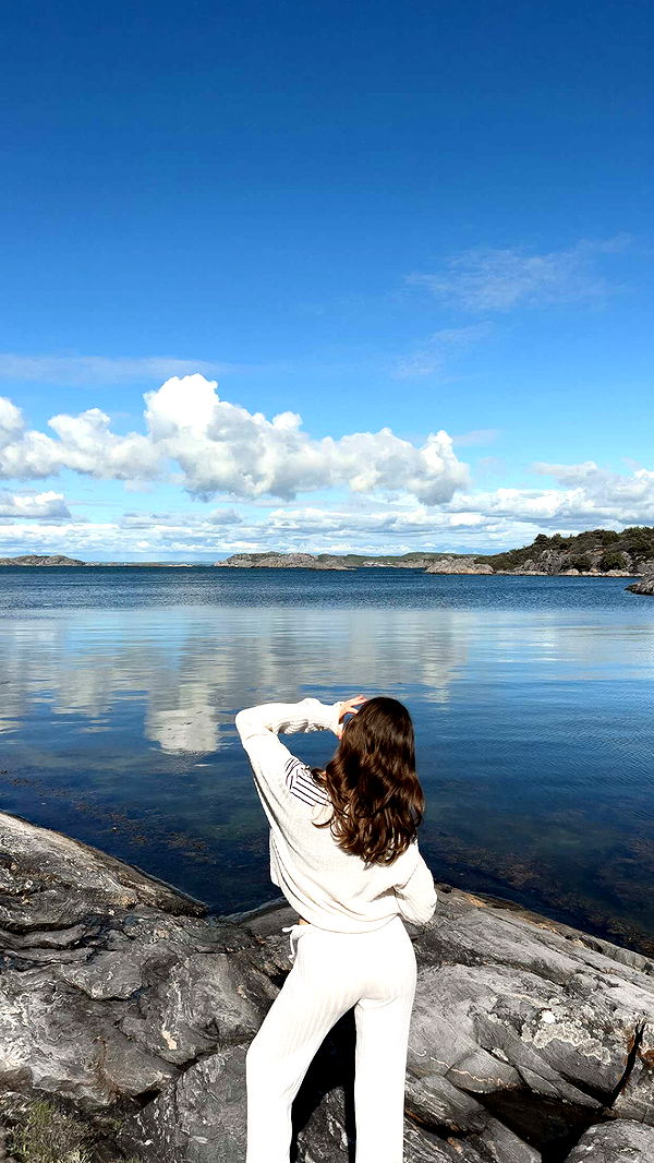 mathilda_bergs image ~ Altpins