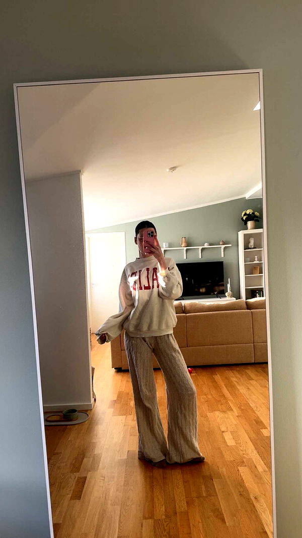 mathilda_bergs image ~ Altpins