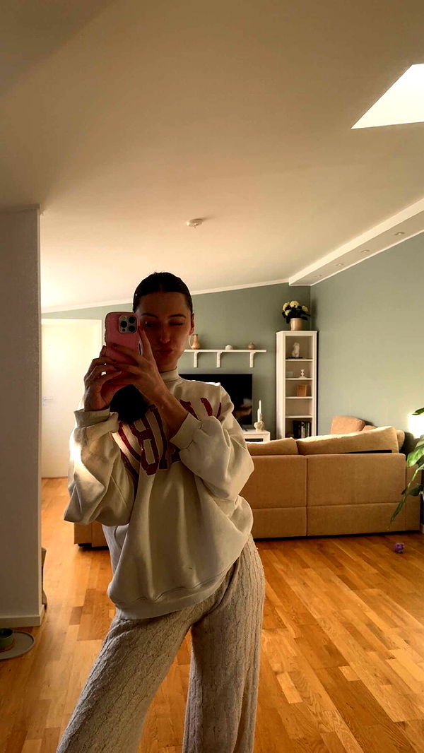 mathilda_bergs image ~ Altpins