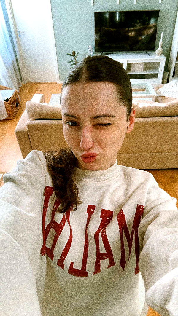 mathilda_bergs image ~ Altpins