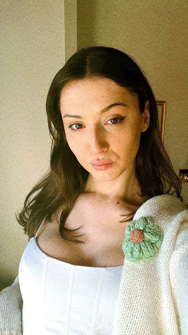 mathilda_bergs image ~ Altpins