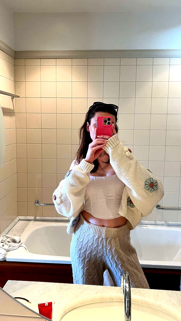 mathilda_bergs image ~ Altpins