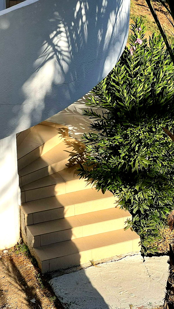 mathilda_bergs image ~ Altpins