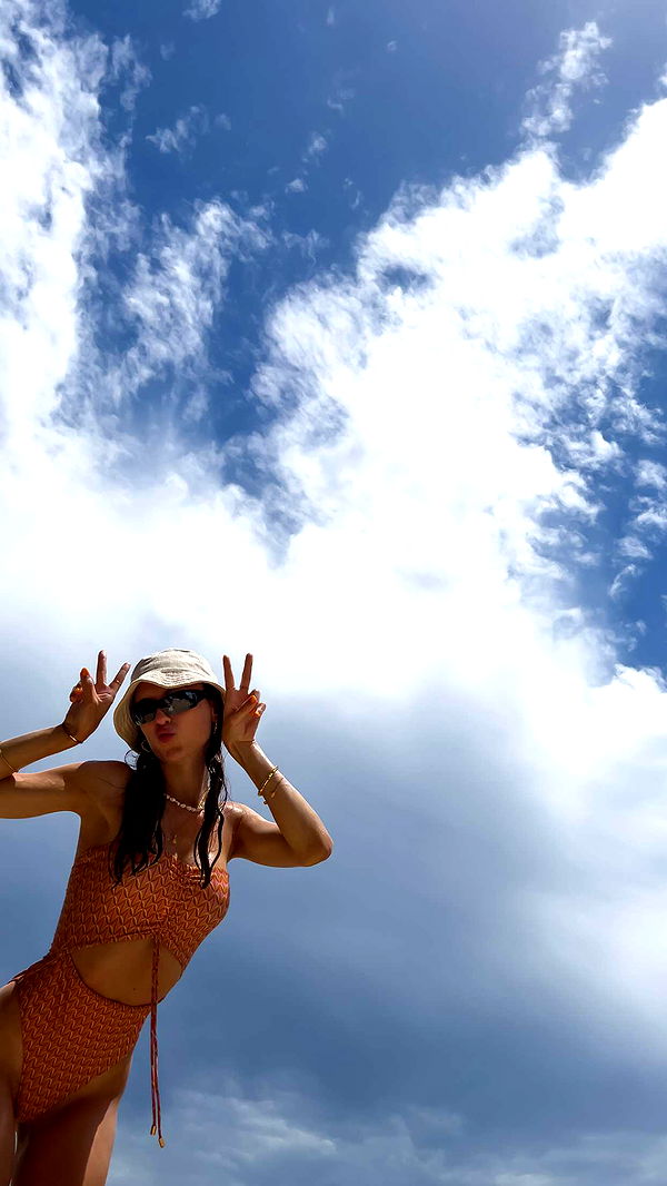 mathilda_bergs image ~ Altpins