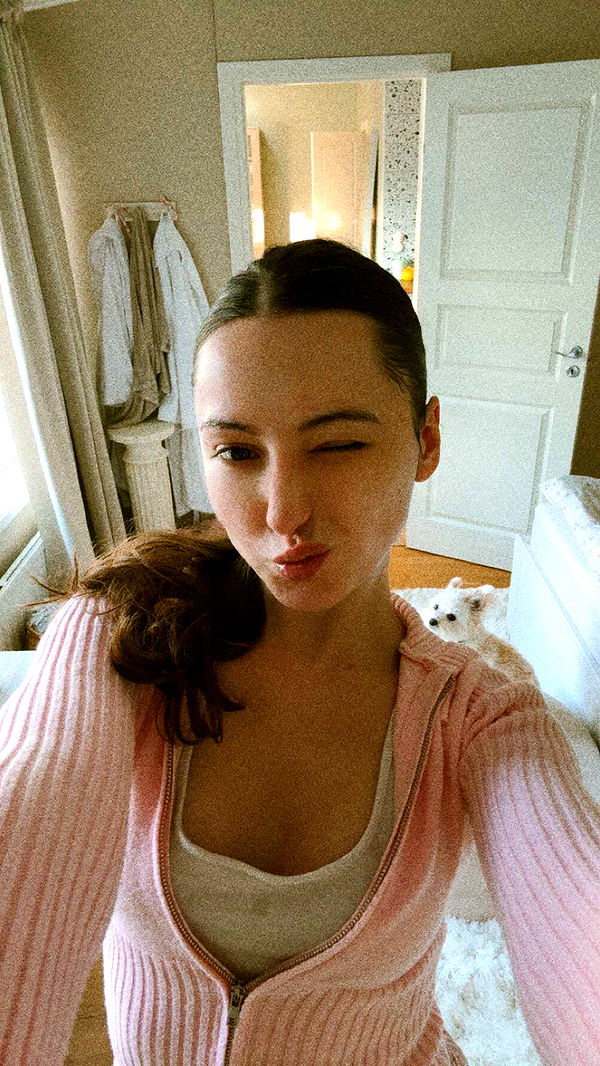 mathilda_bergs image ~ Altpins