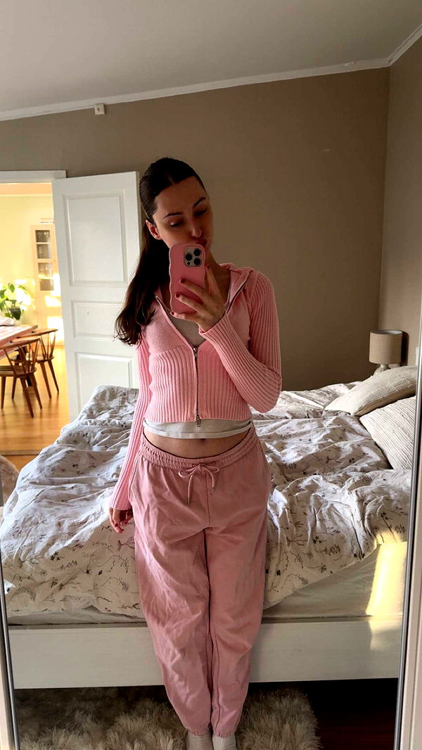 mathilda_bergs image ~ Altpins