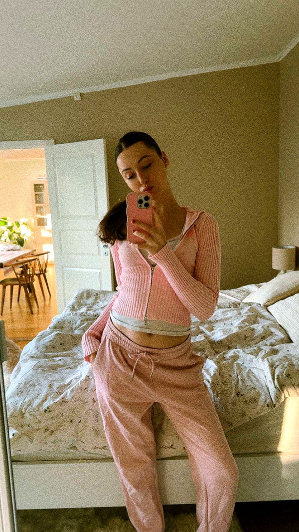 mathilda_bergs image ~ Altpins