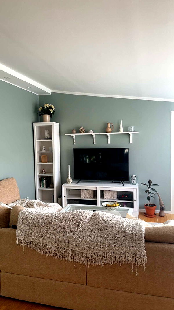 mathilda_bergs image ~ Altpins