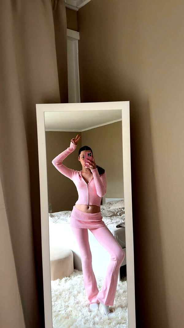 mathilda_bergs image ~ Altpins