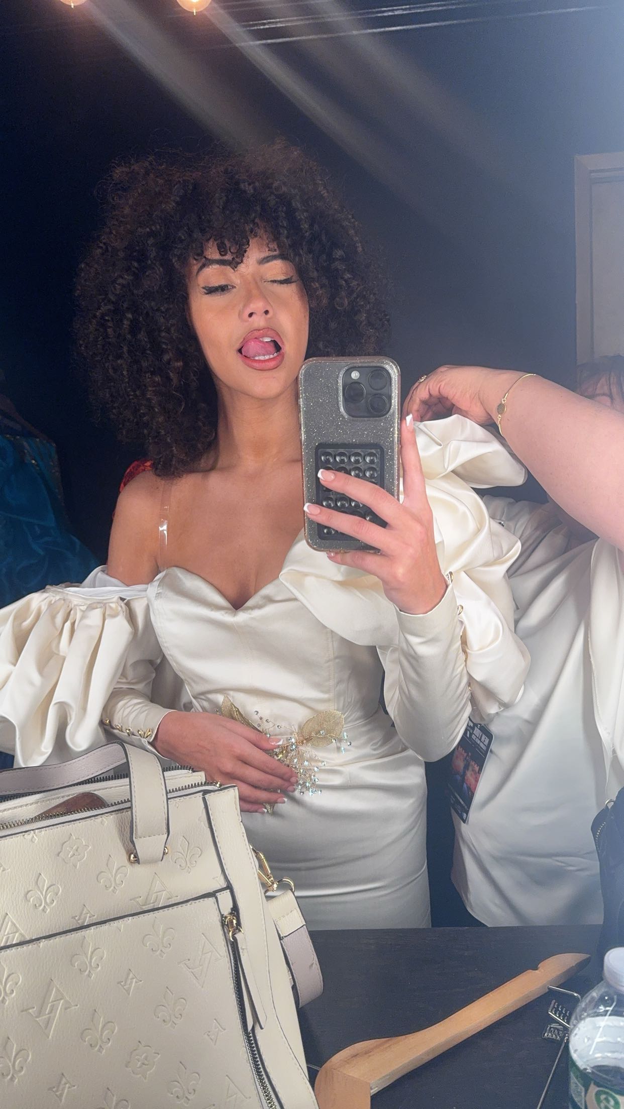 mbeeco snapchat image archive image