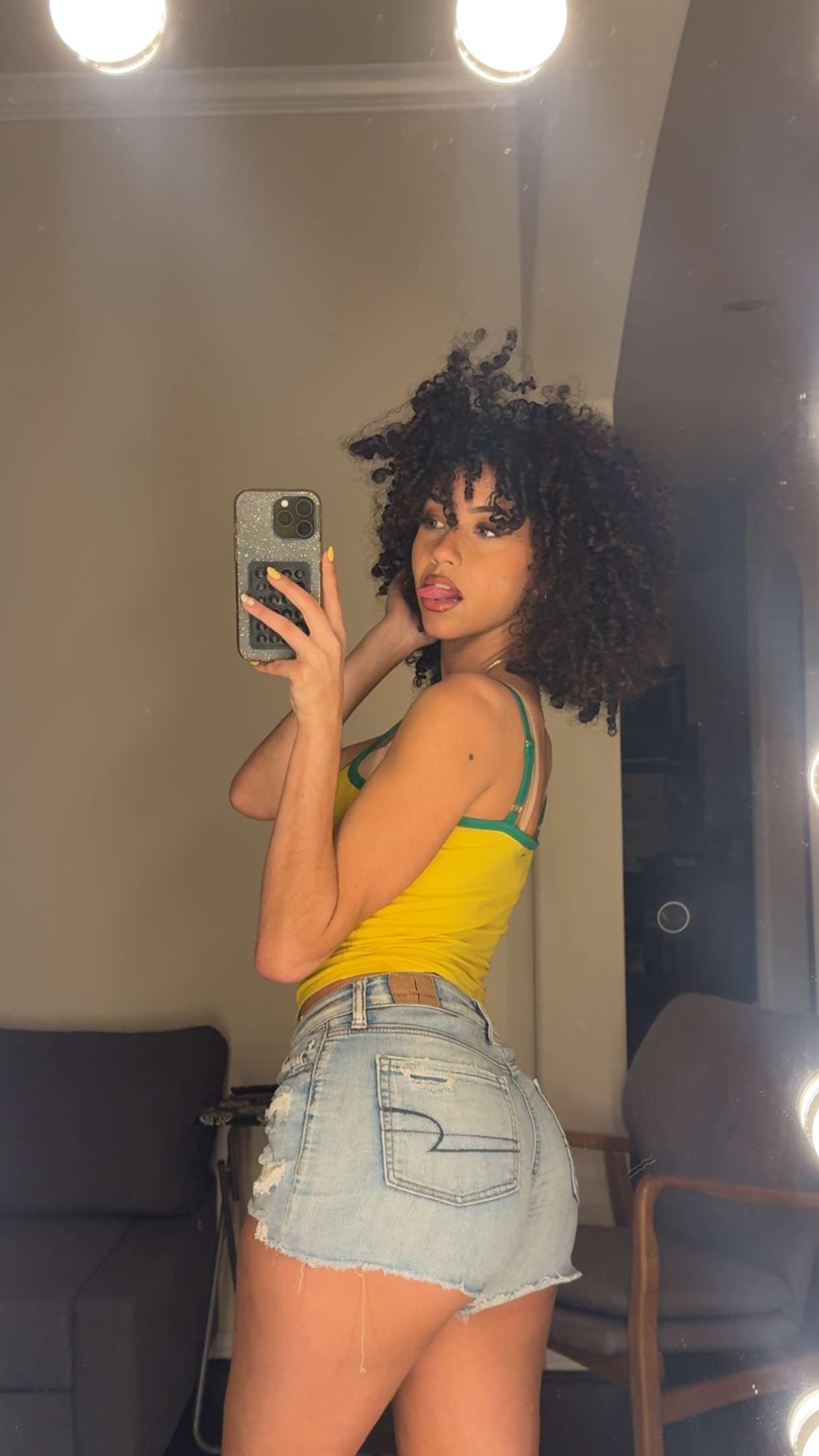 mbeeco snapchat image archive image