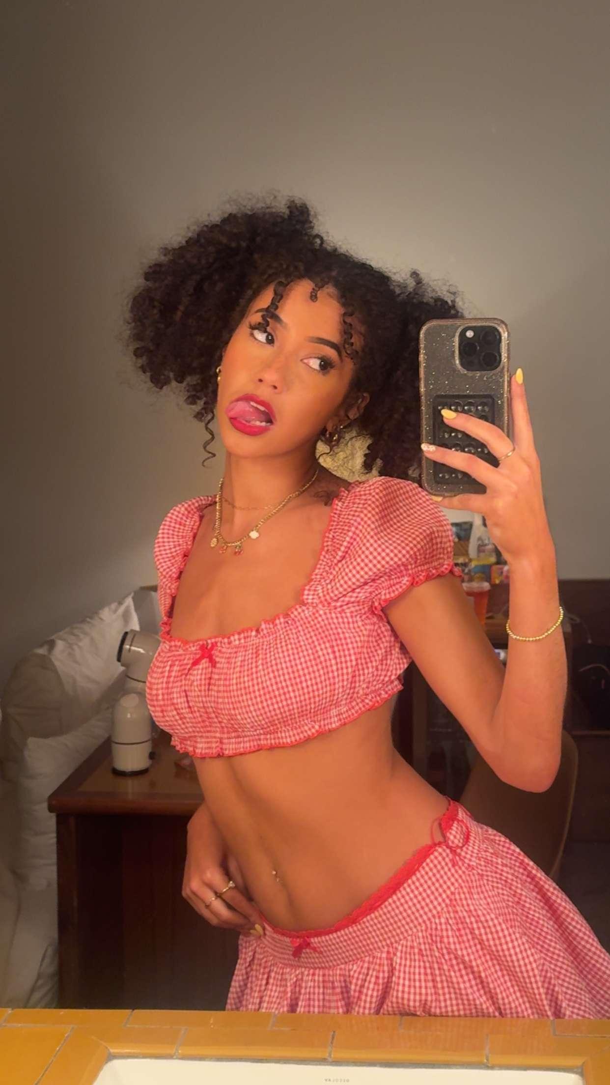 mbeeco snapchat image archive image