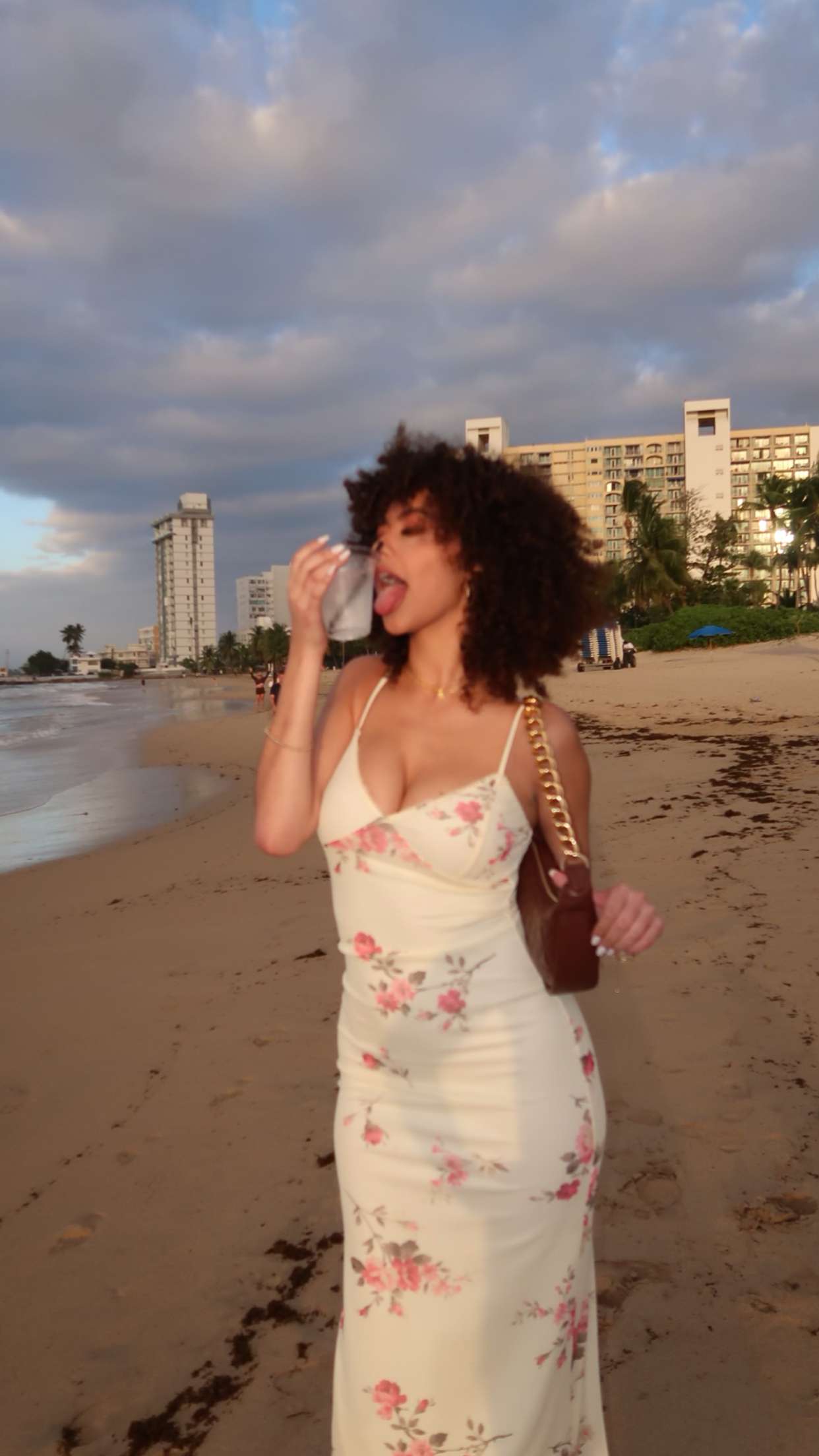 mbeeco snapchat image archive image