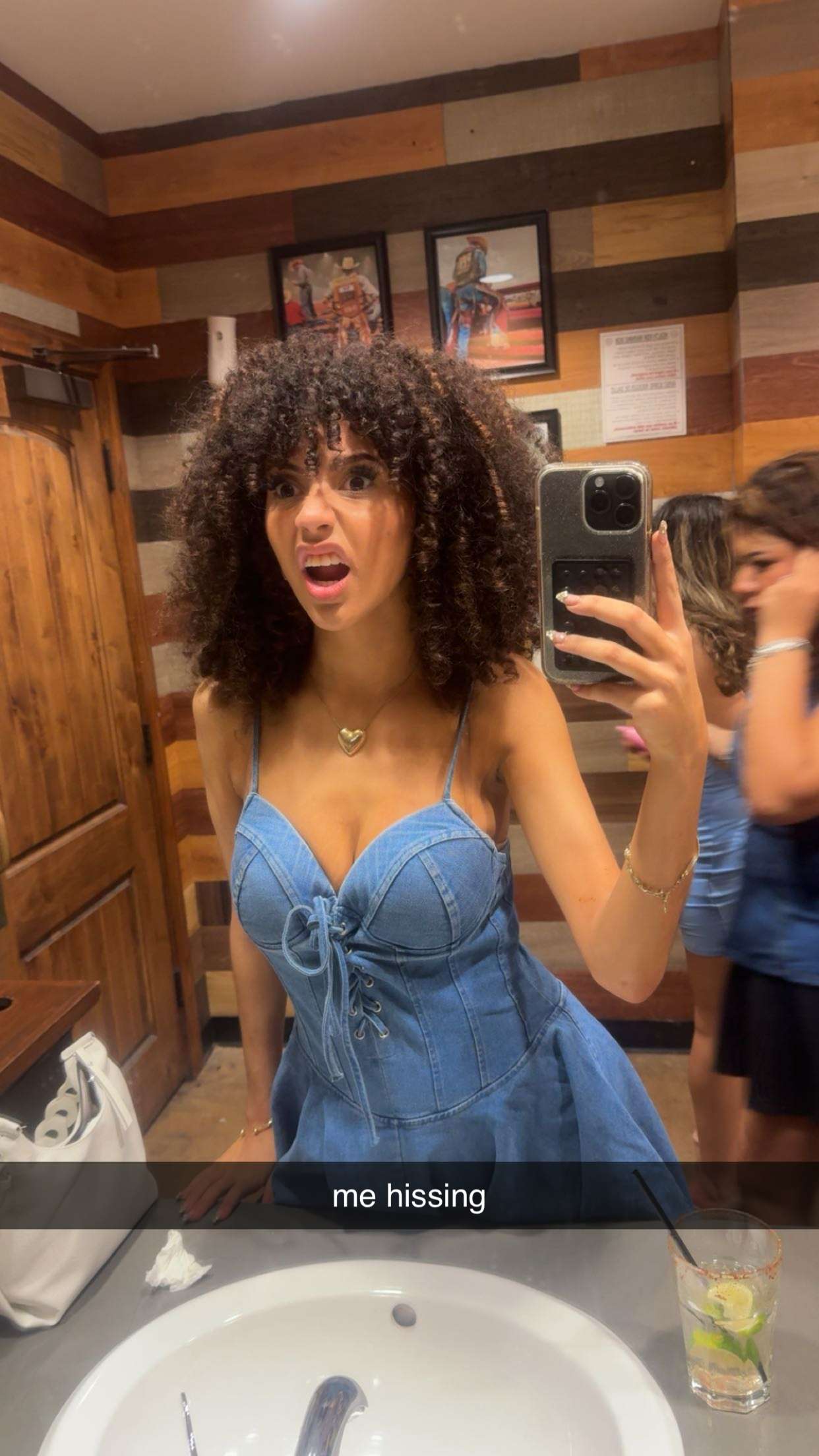 mbeeco snapchat image archive image