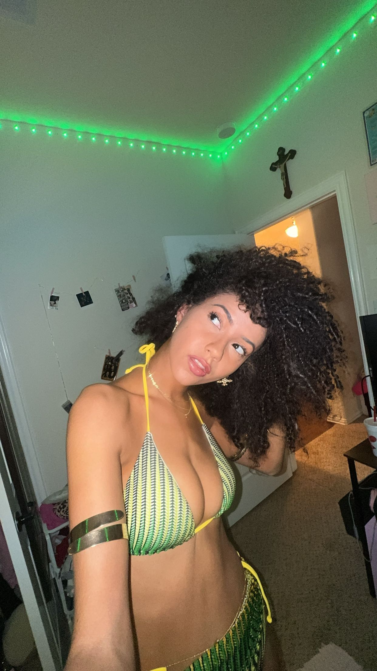 mbeeco snapchat image archive image