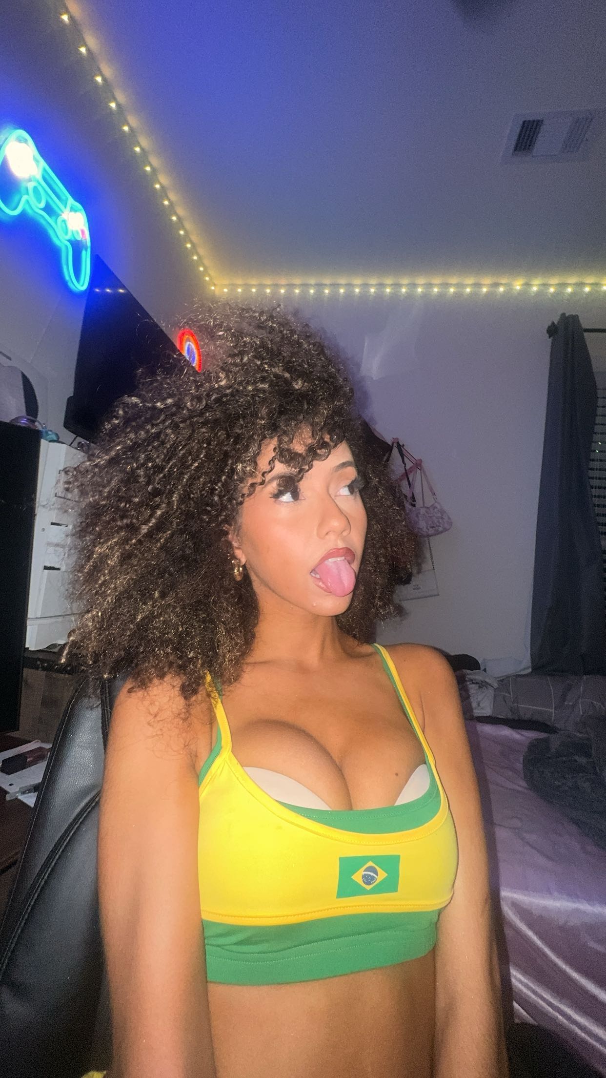 mbeeco snapchat image archive image