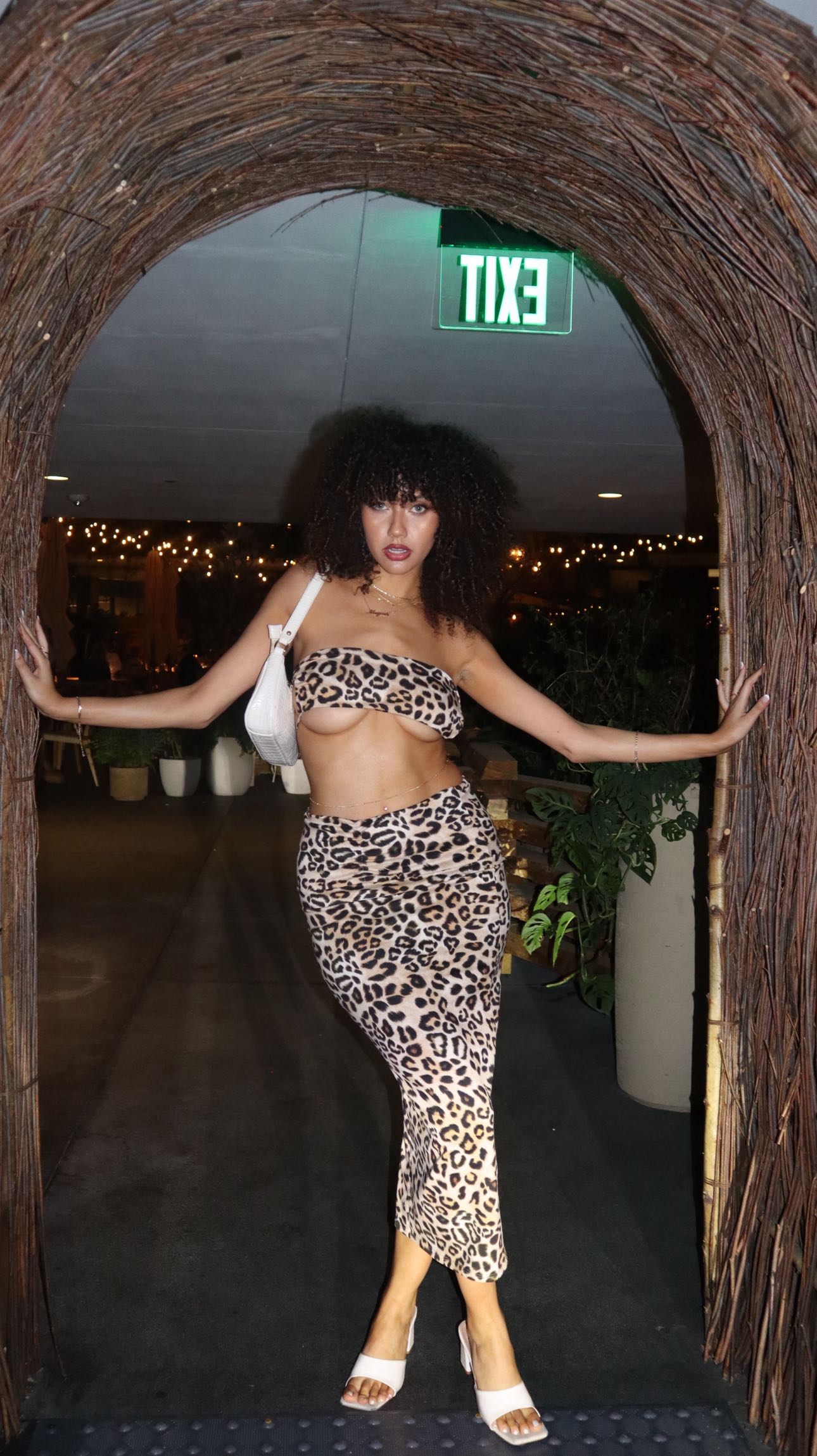 mbeeco snapchat image archive image