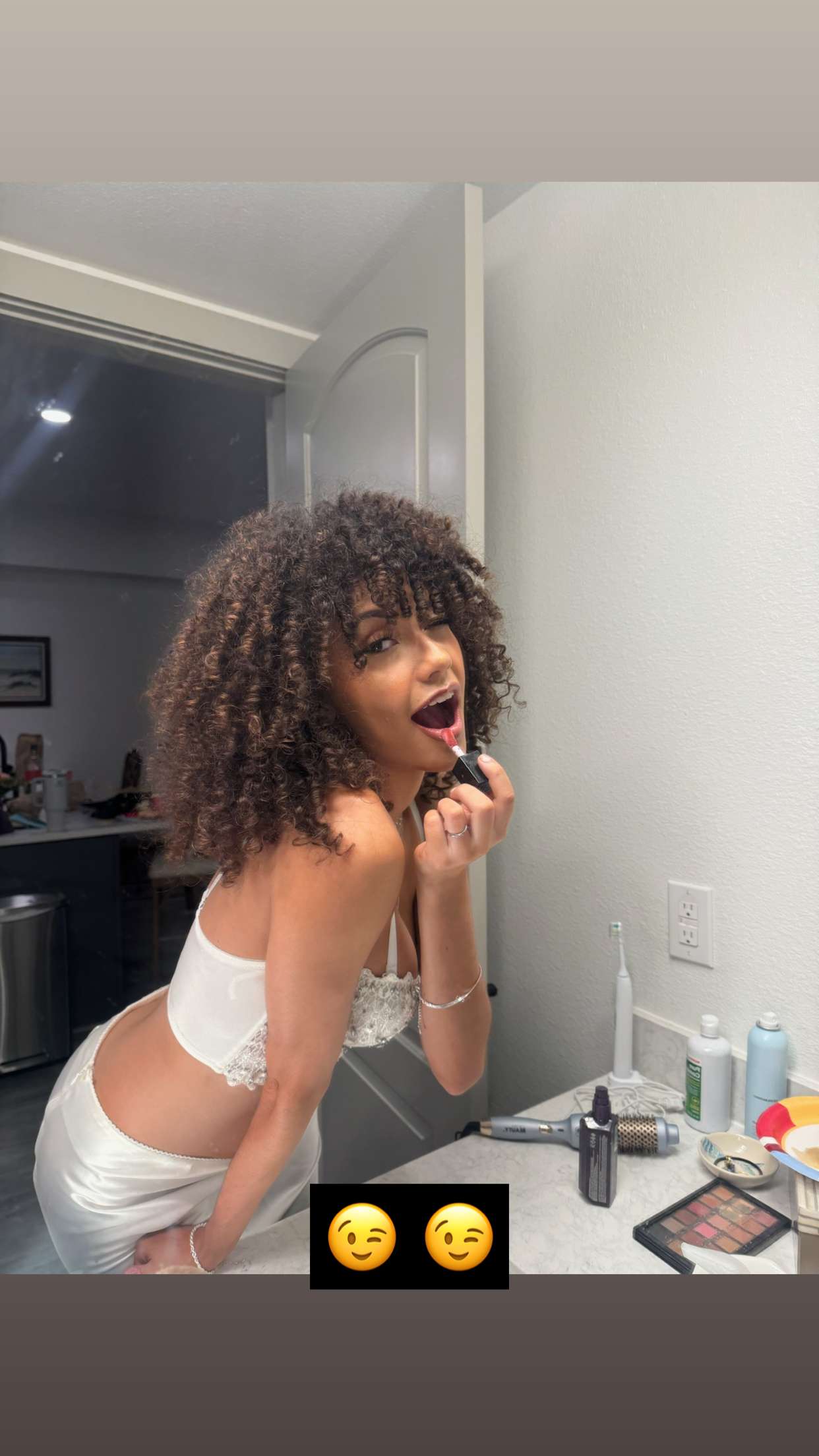 mbeeco snapchat image archive image