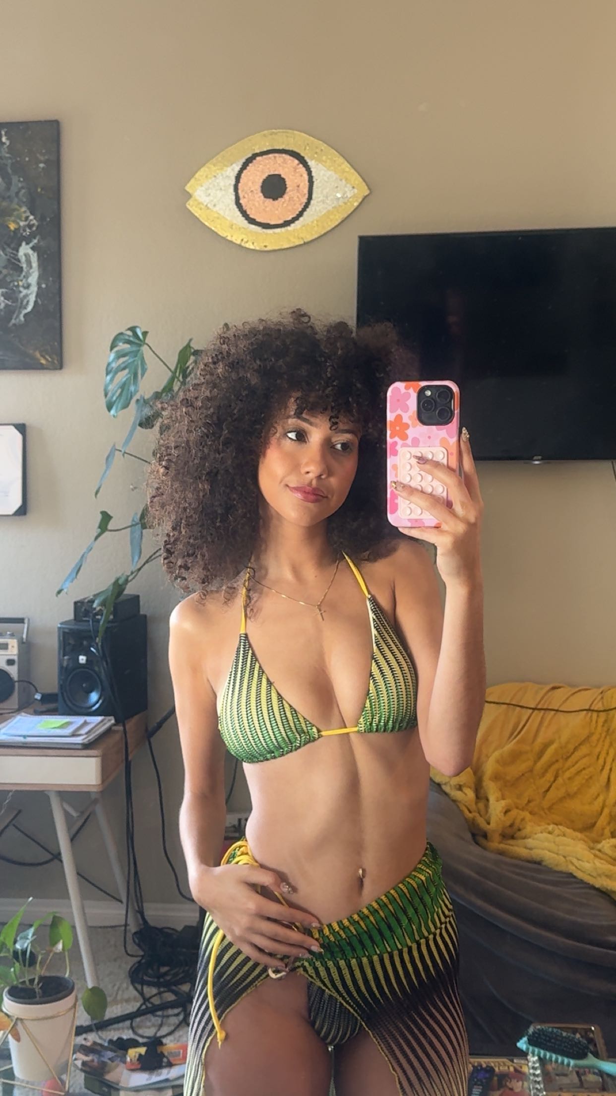 mbeeco snapchat image archive image