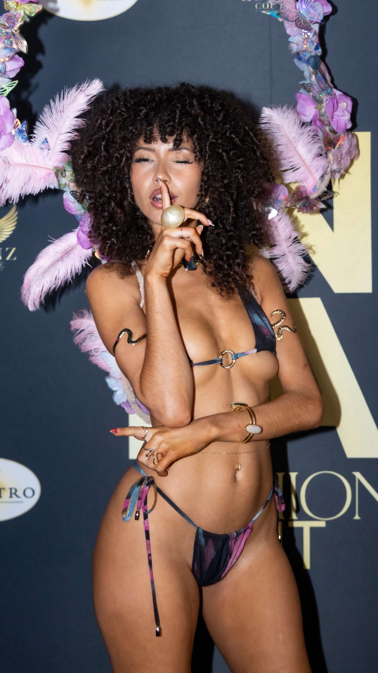 mbeeco snapchat image archive image