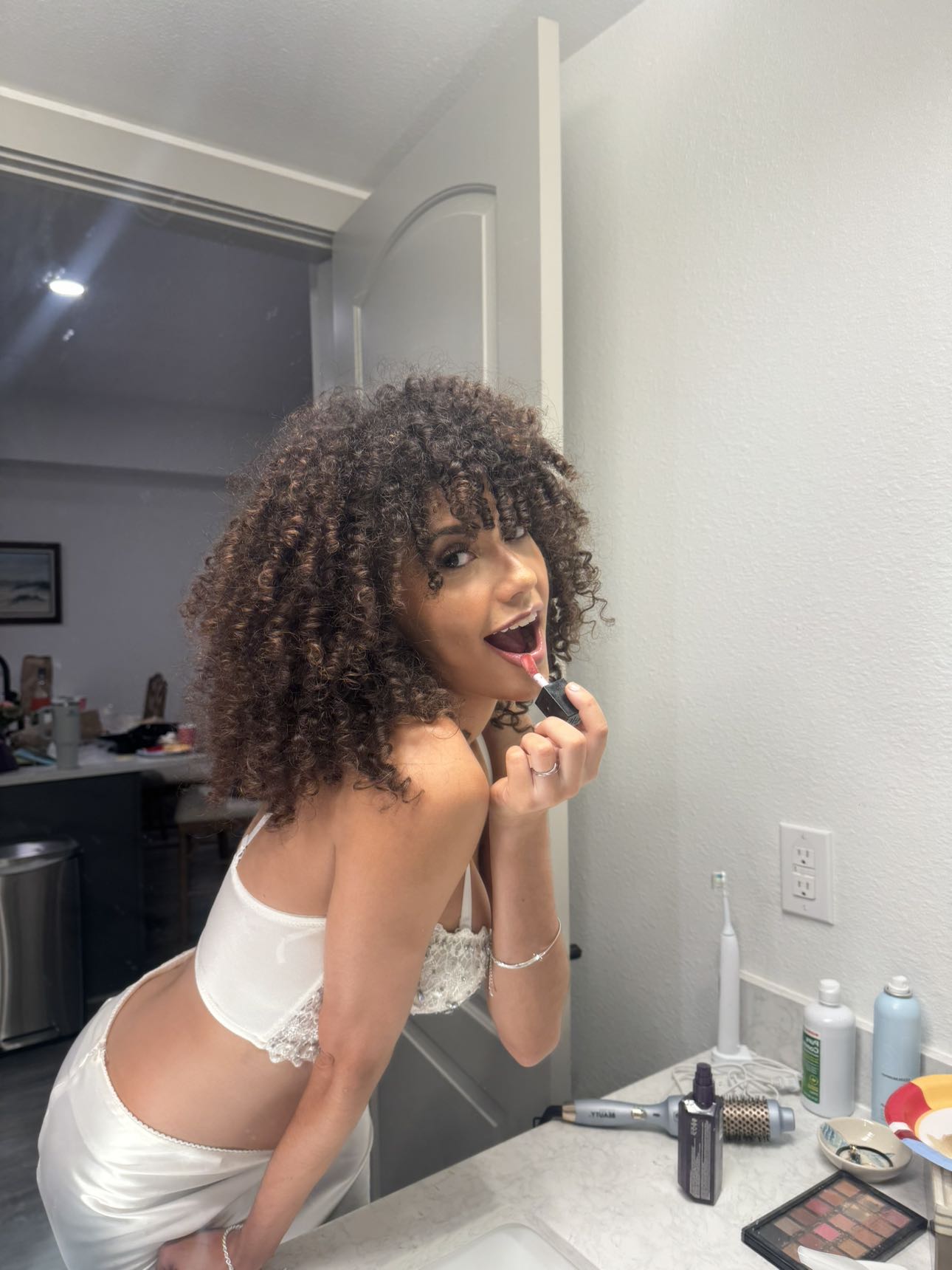 mbeeco snapchat image archive image