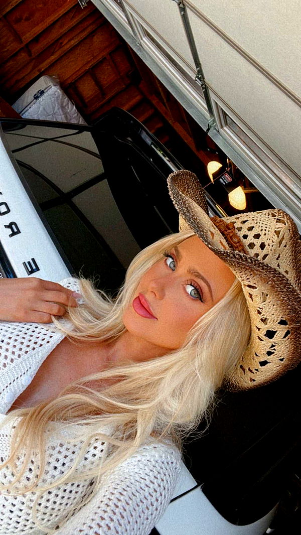 mbuccola97 image ~ Altpins