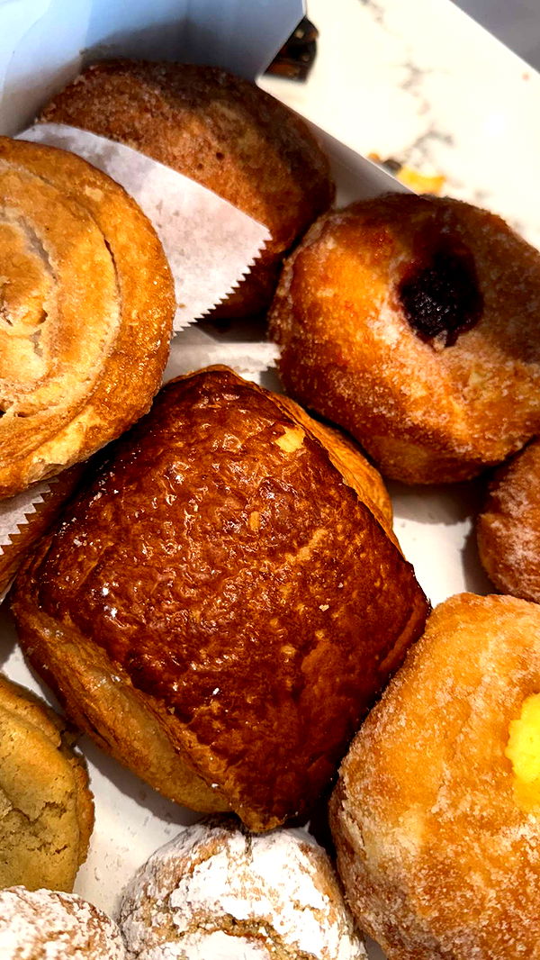 mbuccola97 image ~ Altpins