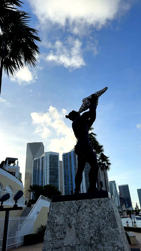 mbuccola97 image ~ Altpins