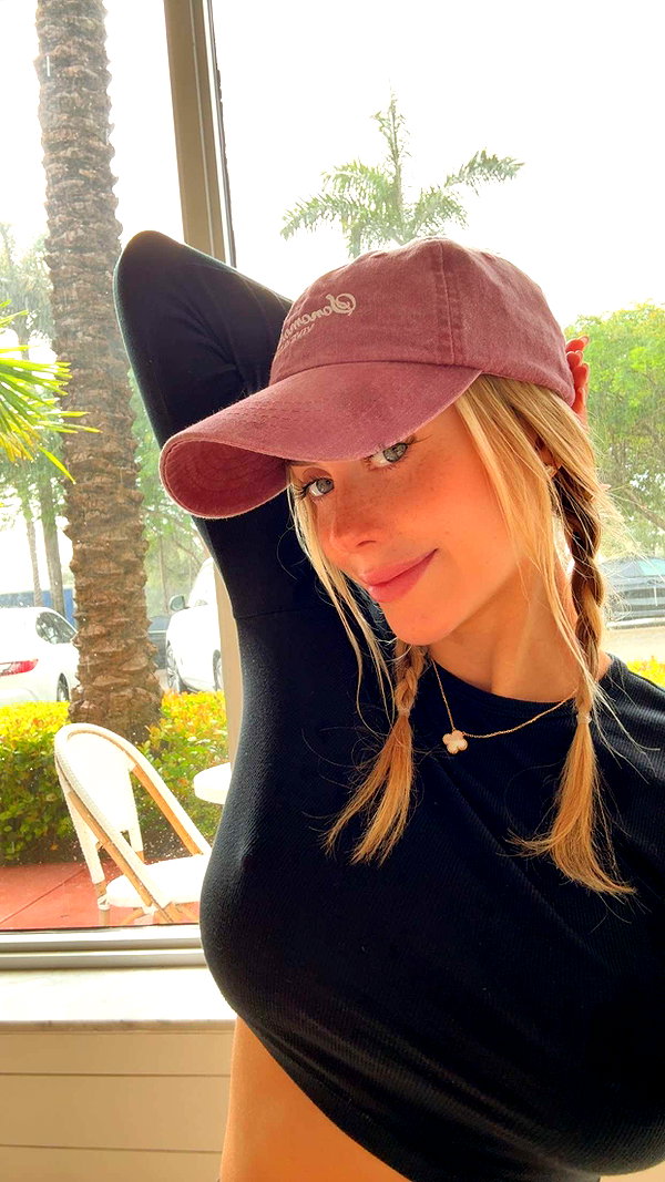 mbuccola97 snapchat image archive image