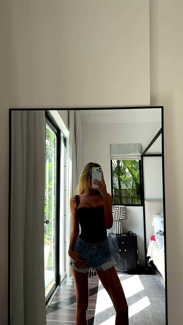 mbuccola97 snapchat image archive image