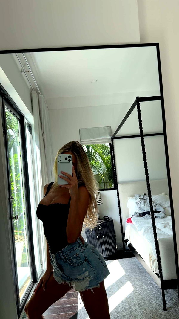 mbuccola97 snapchat image archive image