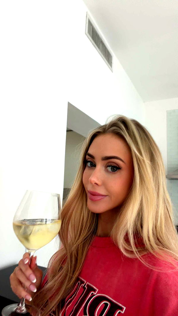 mbuccola97 snapchat image archive image