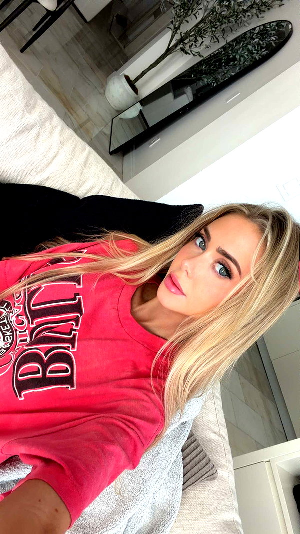 mbuccola97 snapchat image archive image