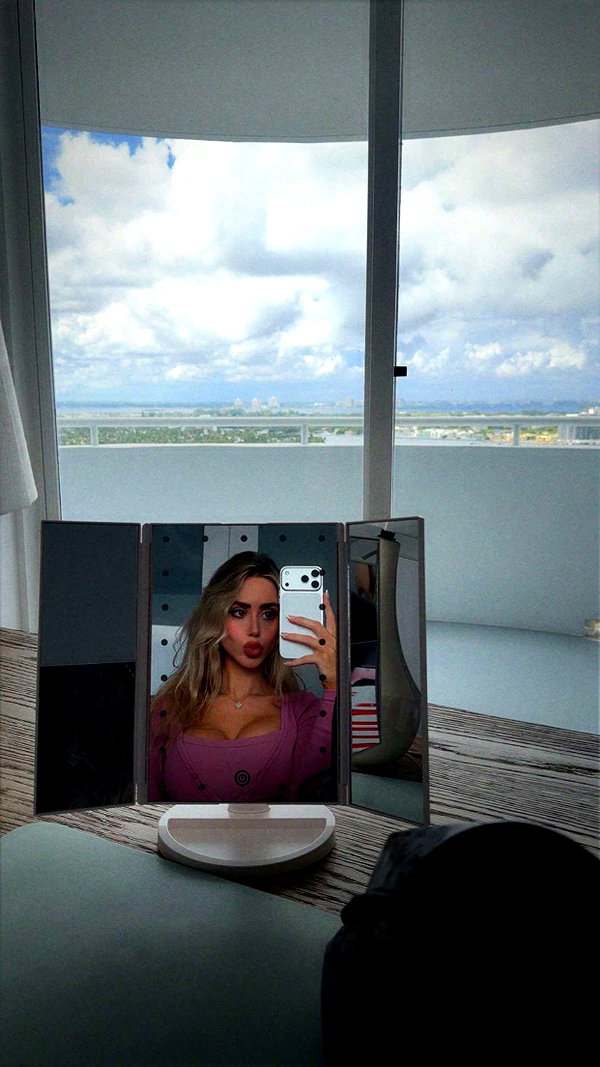 mbuccola97 snapchat image archive image