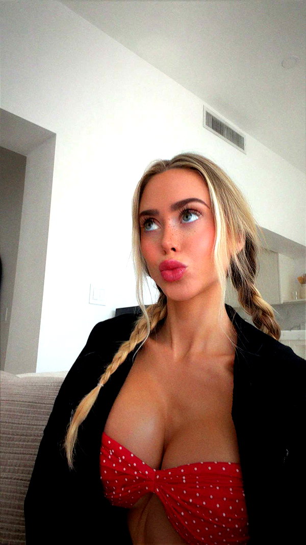 mbuccola97 snapchat image archive image